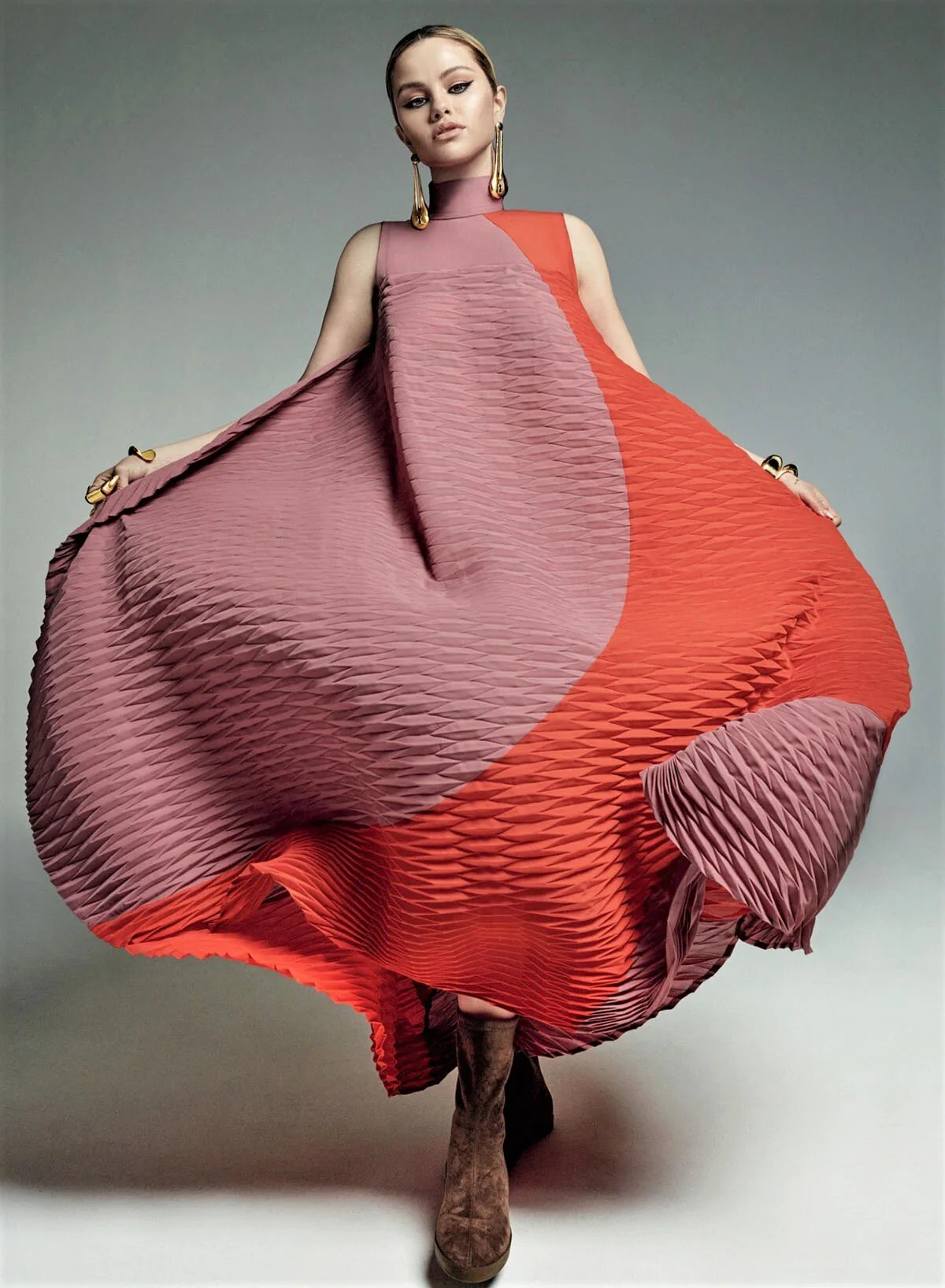 Vogue Singapore July/August 2021 セレーナゴメス Selena Gomez is Vogue Singapore's cover star for the July